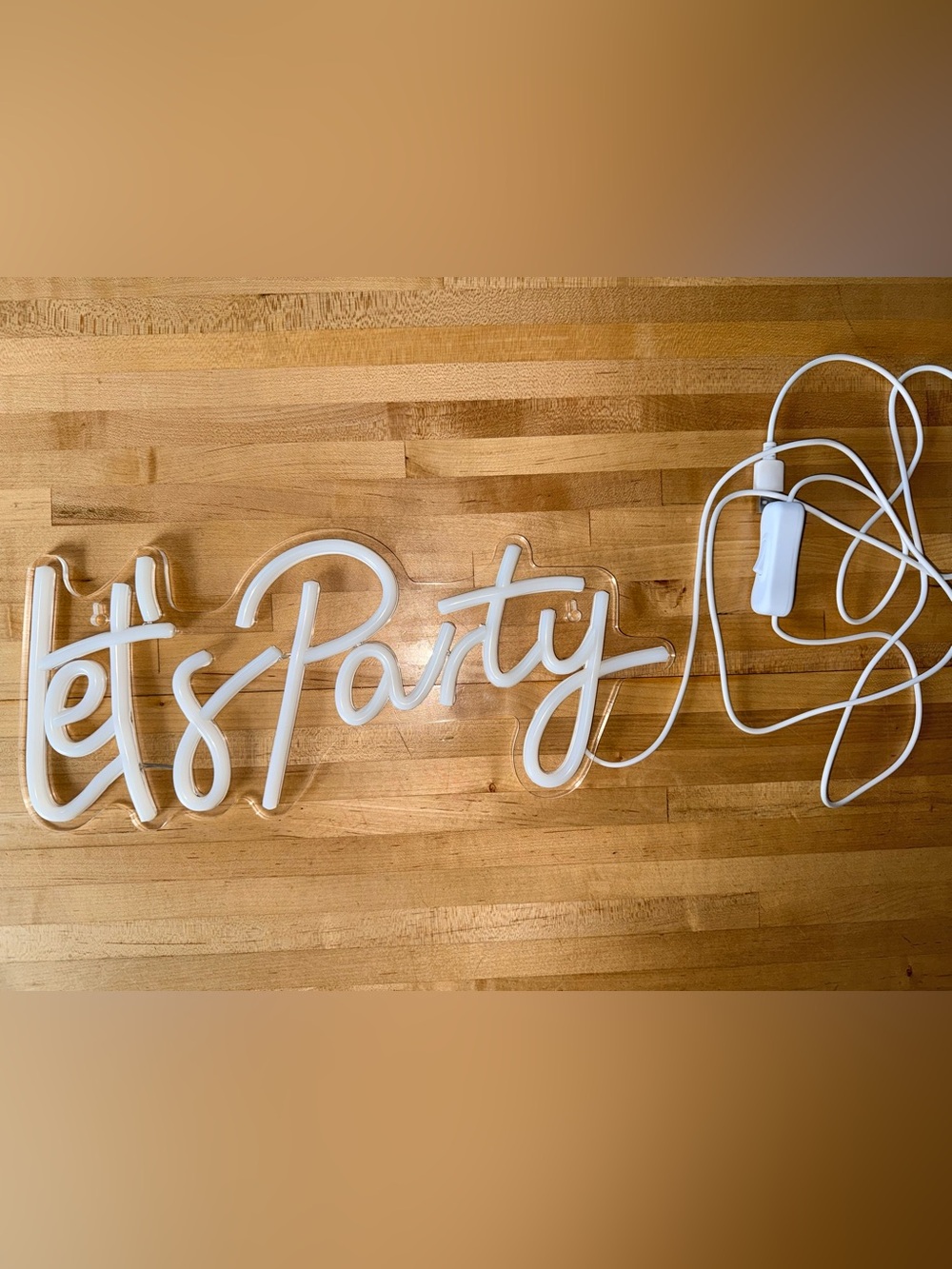 “Let’s Party” LED Neon Sign - Picture 2 of 4